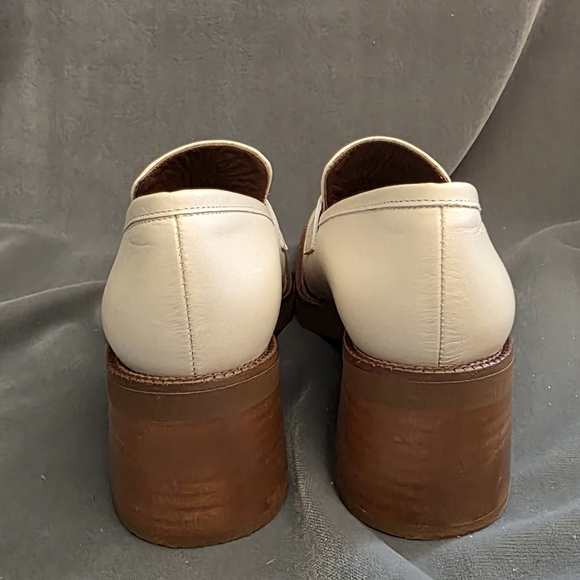 Alohas Roxanne Leather Loafers - Picture 5 of 8